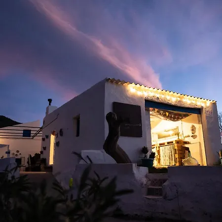 Rec On Project Spain, Artist Residency And Gallery * La Mata (Almeria)